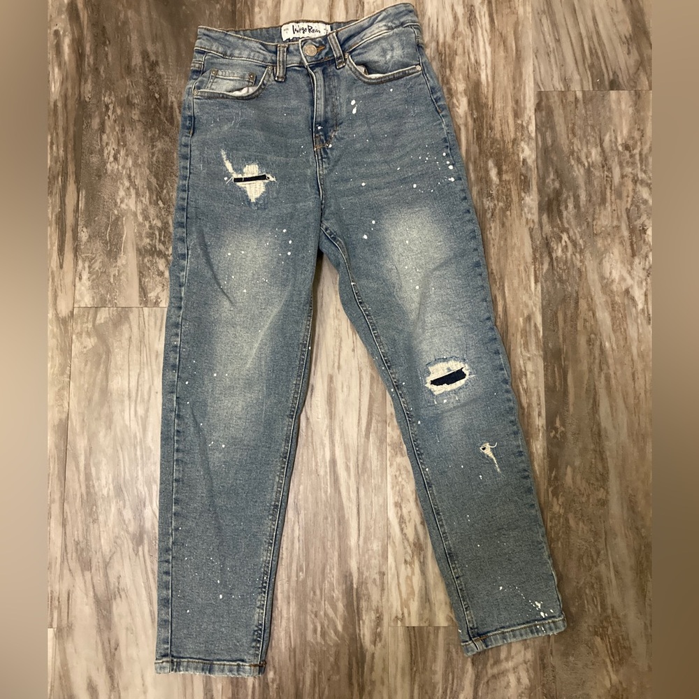 Juniors high waist mom jeans with light deconstruction- Indigo Rein- size 7